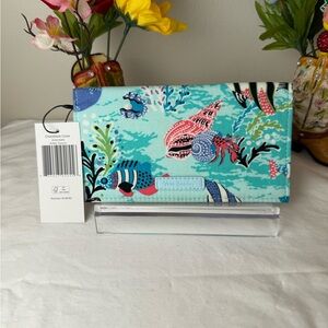 NWT Vera Bradley Antilles Treasure Checkbook Cover Retired